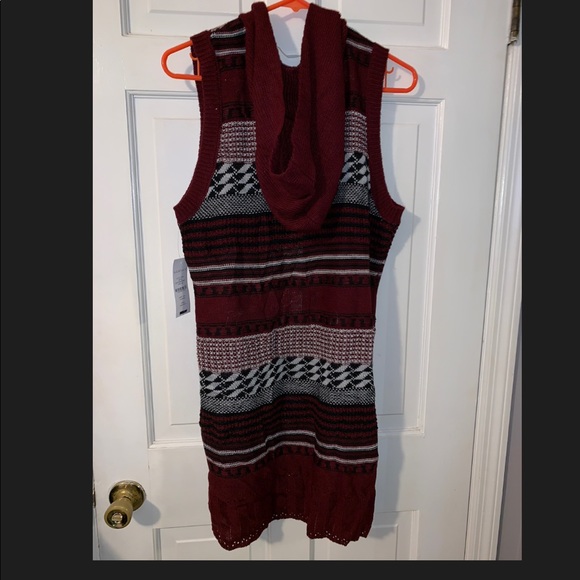 Sleeveless sweater long !! Great patten for fall - Picture 1 of 4